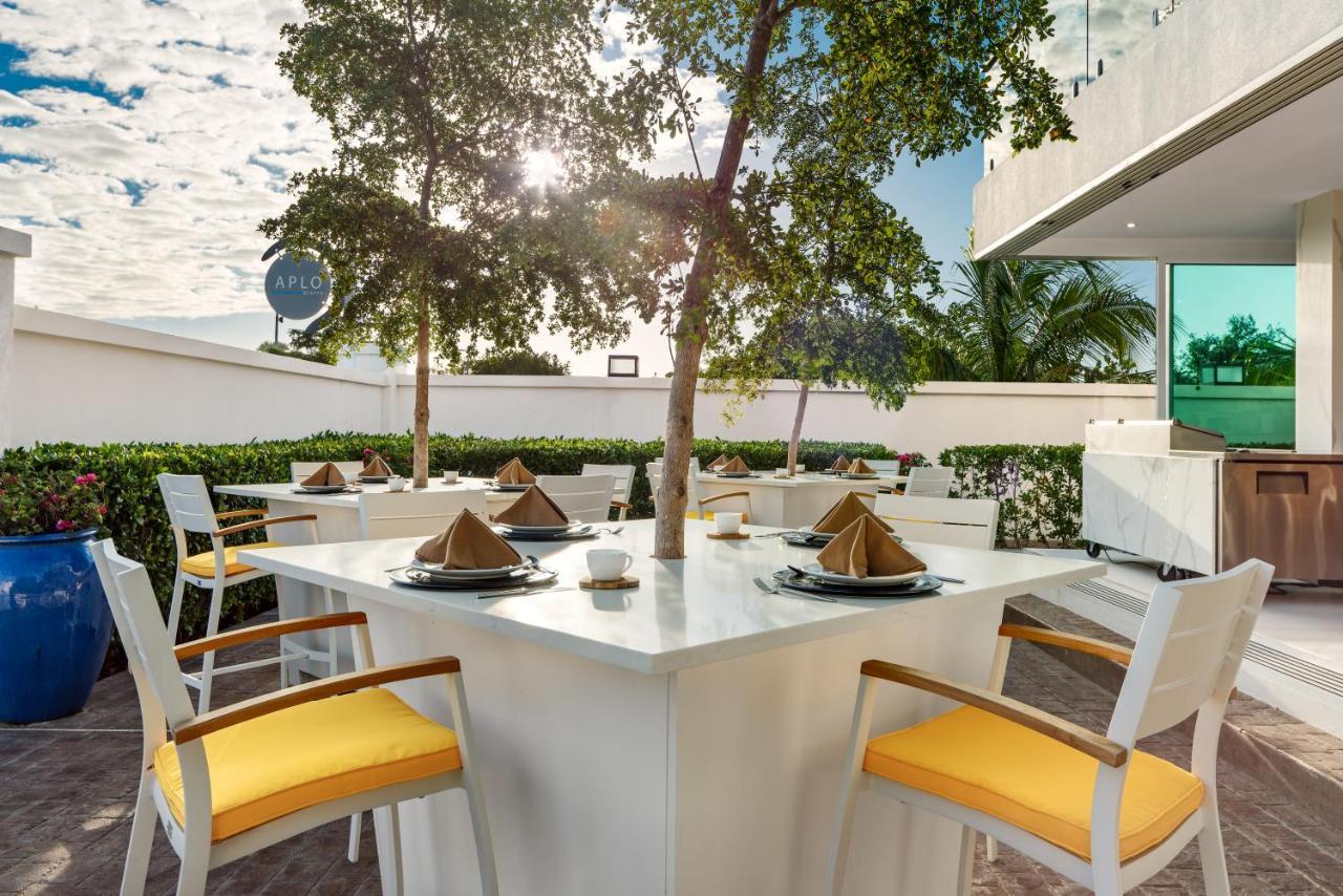 Hotel The Oasis At Grace Bay Extérieur photo