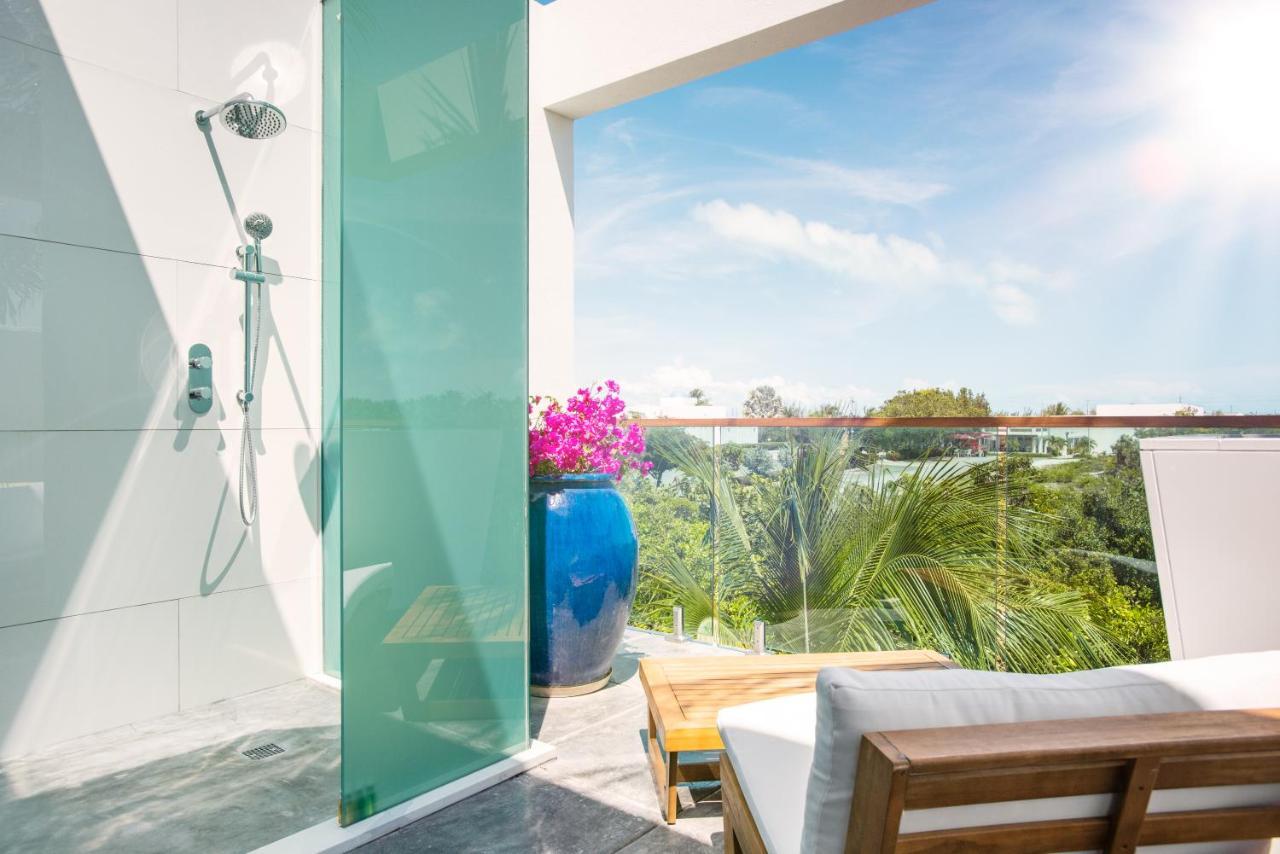 Hotel The Oasis At Grace Bay Extérieur photo